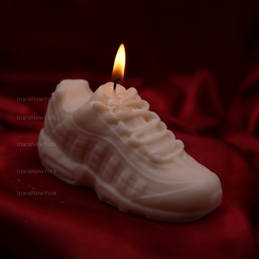 shoe shaped candle| sneakerhead gift | aesthetic bag candle|Handmade decor candle|Gift for her|home candle|Modern candle|Decorative soy candle decor