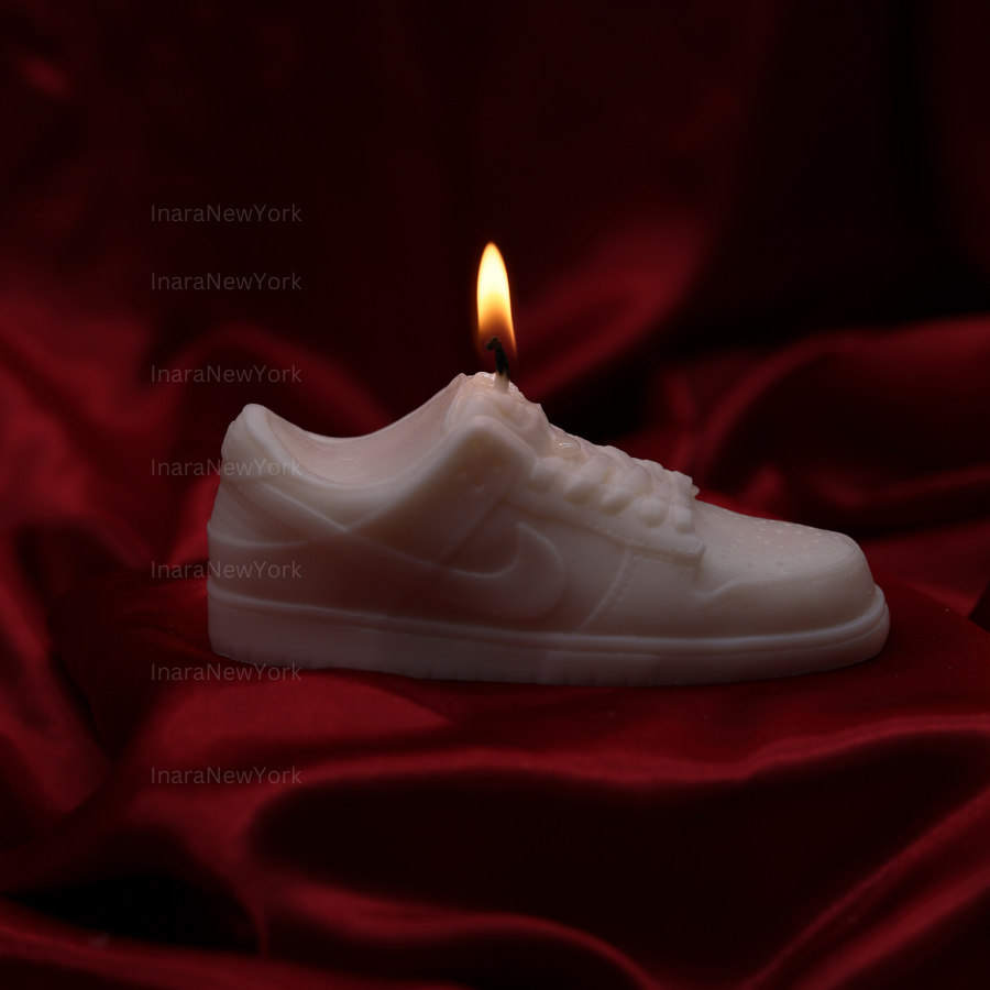 sneaker candle| sneakerhead gifts | aesthetic bag candle| Handmade decor candle |Gift for her|home candle|Modern candle|Decorative soy candle decor