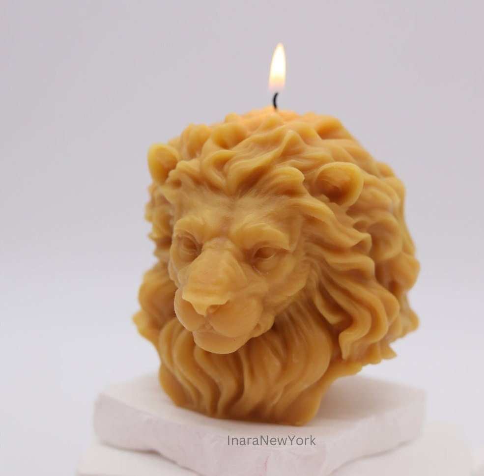 lion head candle, lion candle, rustic farmhouse décor, housewarming gift, agooboo lion candle, inara newyork candle, lion candle, lion face, lion dance,
