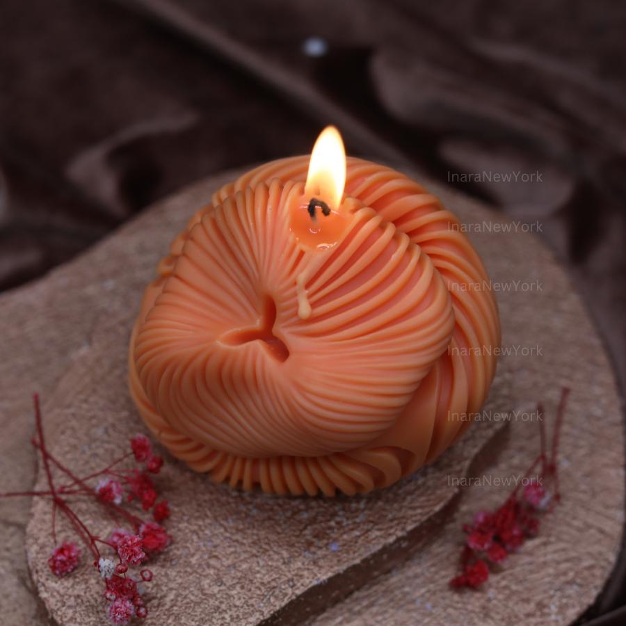 Chic Knot Swirl Candle - Geometric Block Wave - Unique Gift Idea - Perfect Gifting - Birthday gift - Gift for housewarming