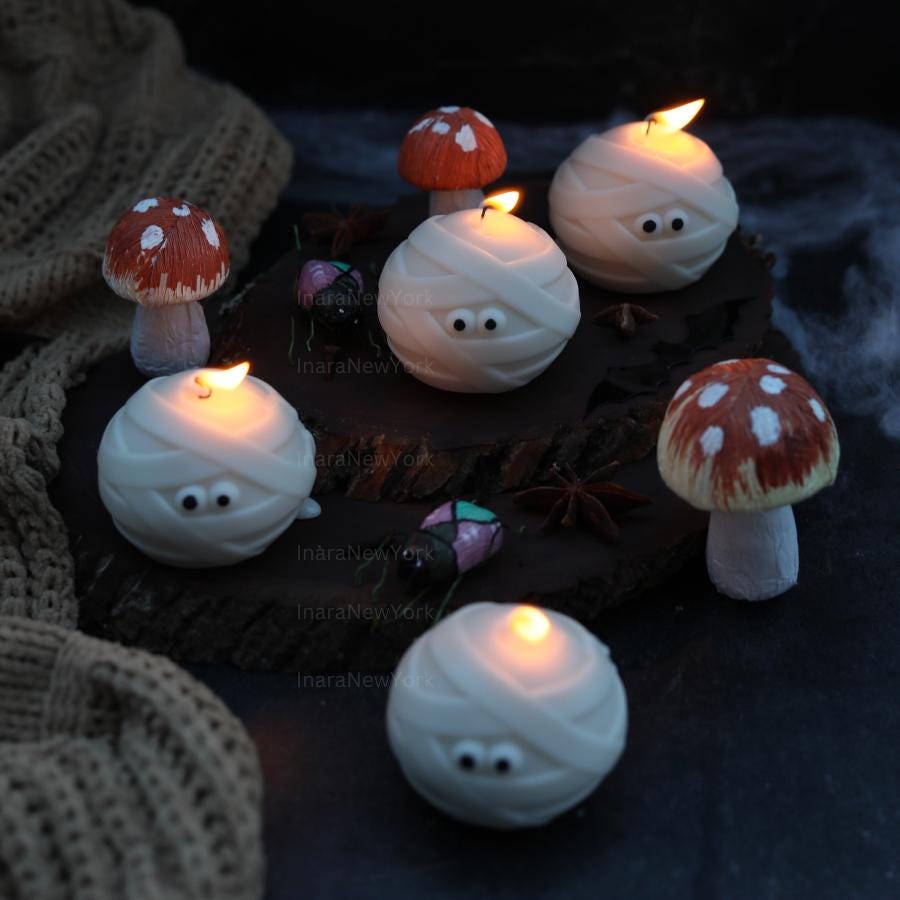 Mummy Ghost Candles | Halloween Mummy Ghosts | Spooky Candles | Autumn Candles | Autumn Decoration | Fall | Halloween Candles | Soy wax