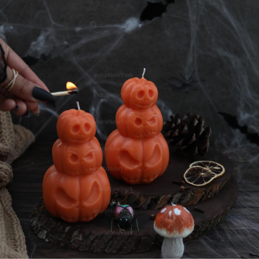 Pumpkin shaped candle | Halloween décor | sculptural candle | housewarming | handmade candle | pumpkin candle