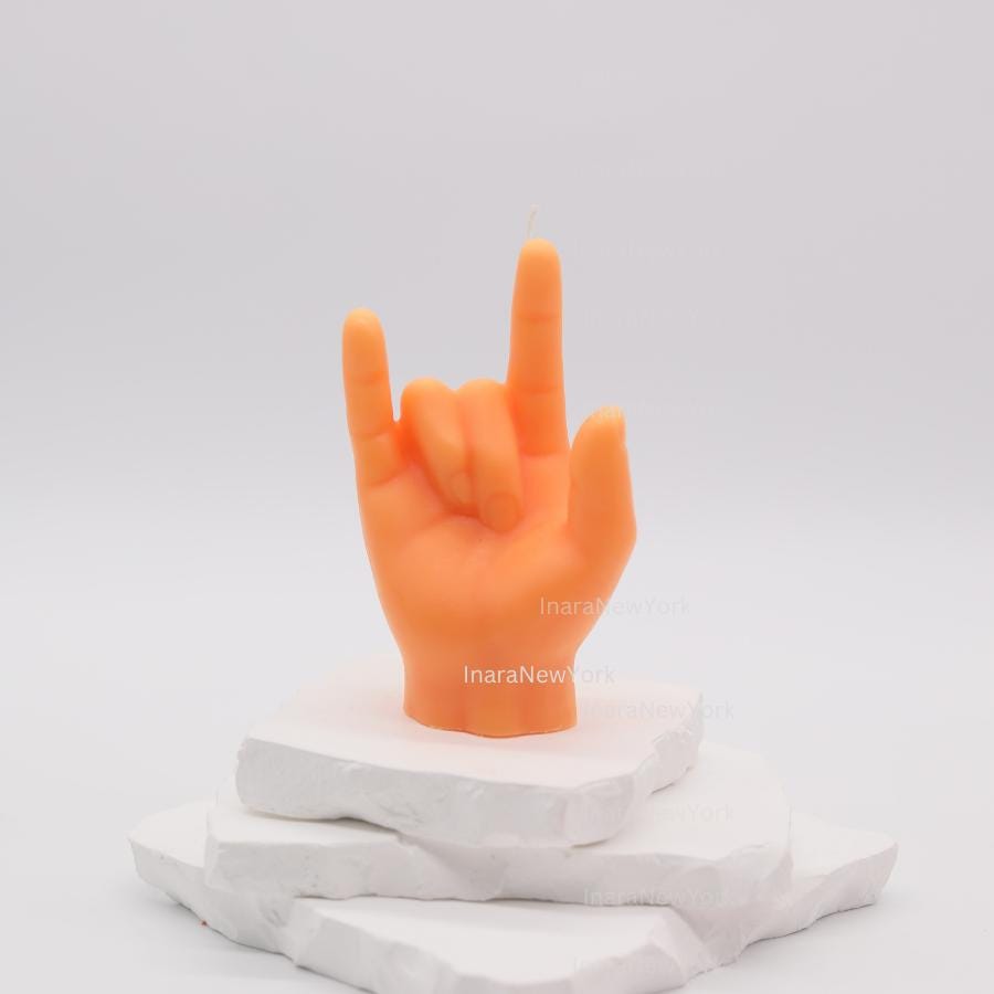 i love you Hand Gesture Candle / / Peace Candle / Peace and Love / Gift Ideas / Holiday Gifts / Home Decor / Aesthetic Candle /Hippie Candle