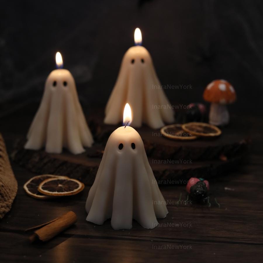 Ghost Candles | Halloween Ghosts | Spooky Candles | Autumn Candles | Autumn Decoration | Fall | Halloween Candles | soy wax