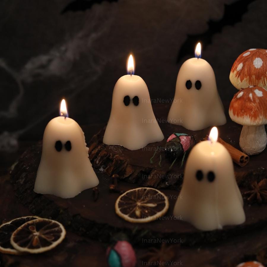 cute Ghost Candles | Halloween Ghosts | Spooky Candles | Autumn Decor | Autumn Decoration | Fall | Halloween Candles | Soy wax