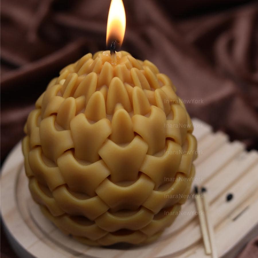 Nature-Inspired Foliage Bud Candle - Unique Modern Swirl - Shaped Candle - Perfect Gift for Plant Lovers