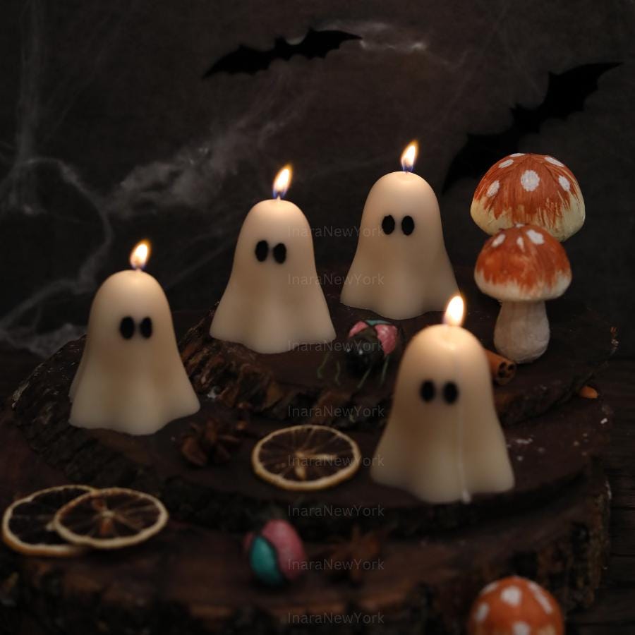 cute Ghost Candles | Halloween Ghosts | Spooky Candles | Autumn Decor | Autumn Decoration | Fall | Halloween Candles | Soy wax