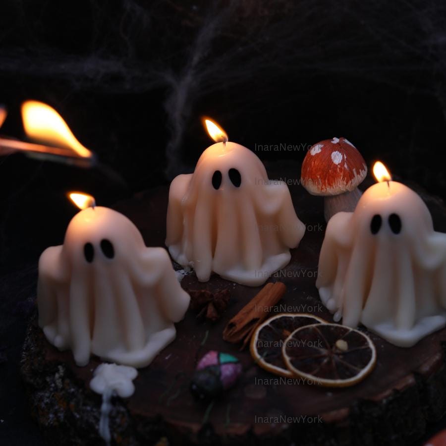 Ghost Candles | Halloween Ghosts | Spooky Candles | Autumn Candles | Autumn Decoration | Fall | Halloween Candles | soy wax
