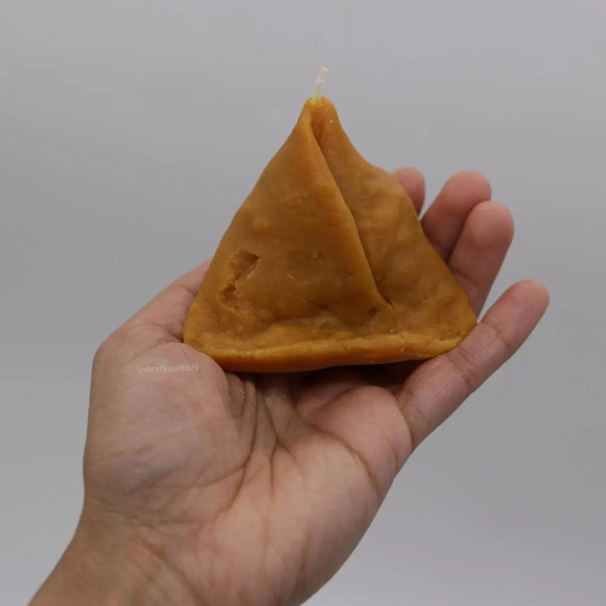 Chai Samosa Candle | Diwali gift | Indian décor | Indian candle | housewarming | Puja gift | desi gifts | samosa candle | mithai candle