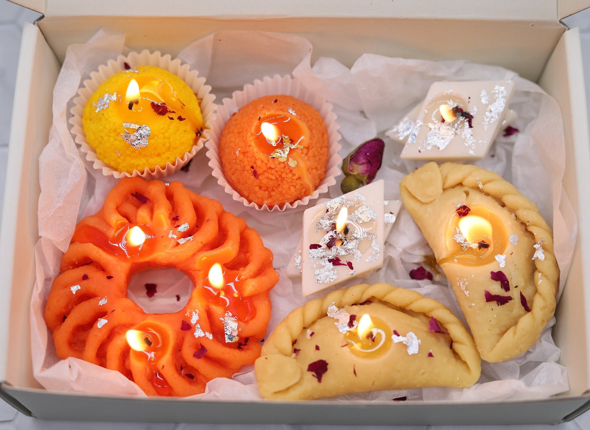 Free shipping| 7 Pcs Indian dessert candle | indian décor | Indian candle | housewarming | Diwali gift| puja gift| ladoo candle | mithai box