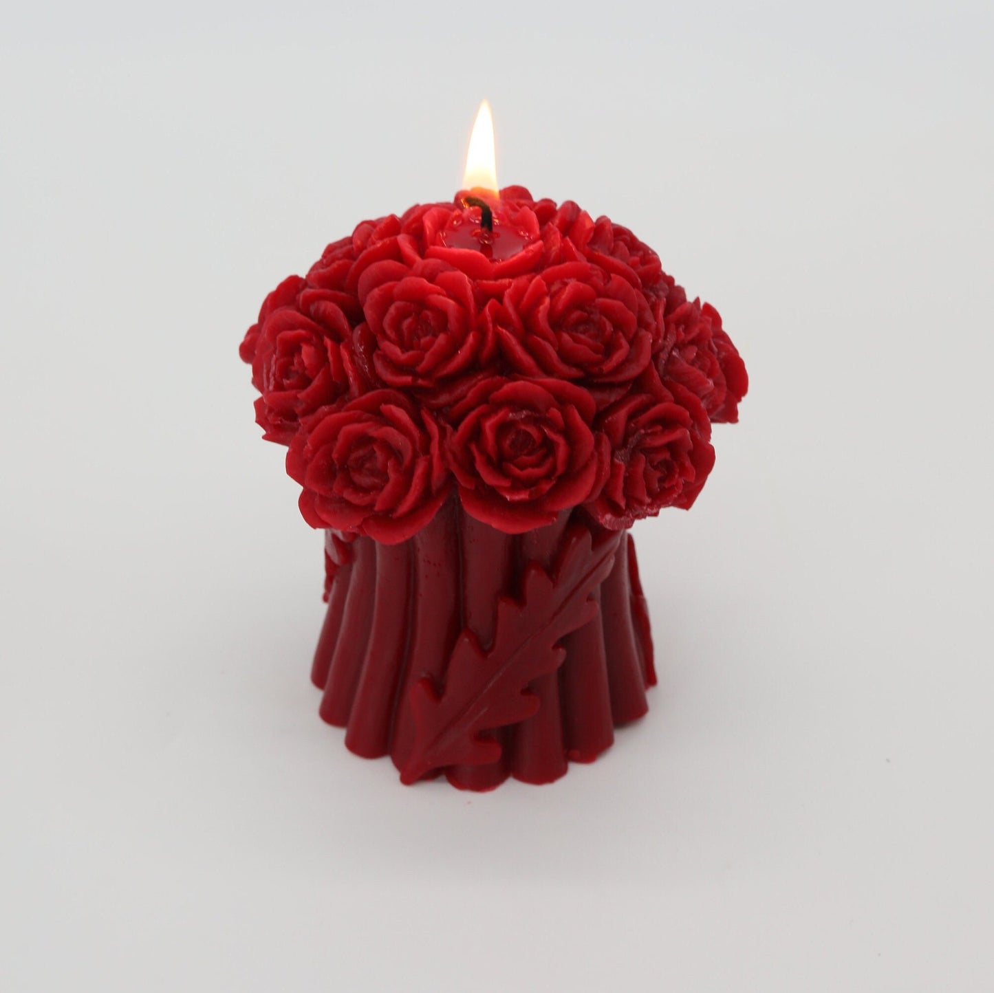 Flower bouquet shaped candle | valentines day candle | sculptural candle | wedding favor | handmade | Bridesmaid candle |