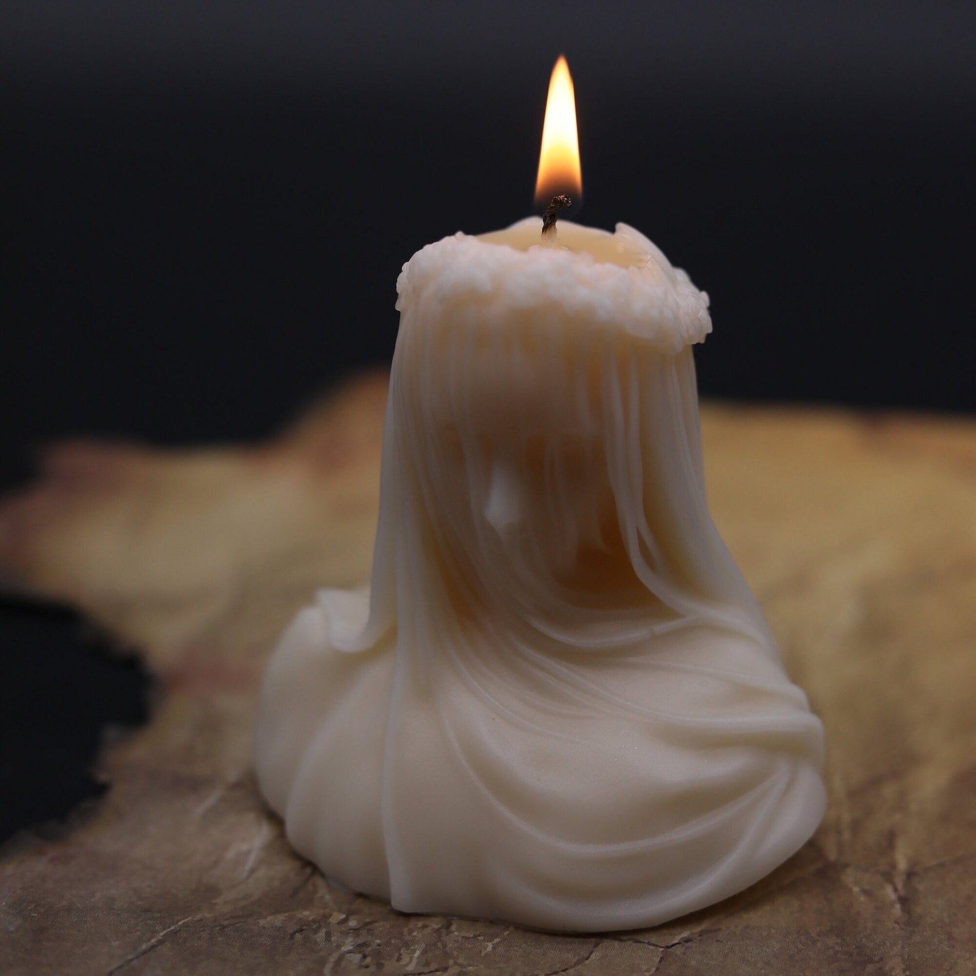 Veiled lady | sculptural candle | housewarming decor candle | handmade candle | aesthetic candle | bust virgin lady | 3d custom candle