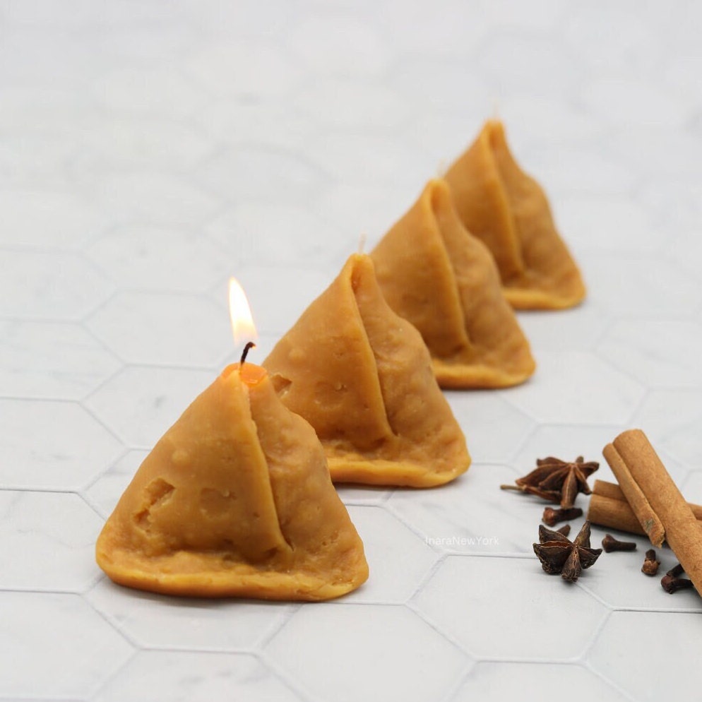 Samosa candle | Indian décor | Indian candle | housewarming | Diwali gift| puja gift| ladoo candle | mithai box |