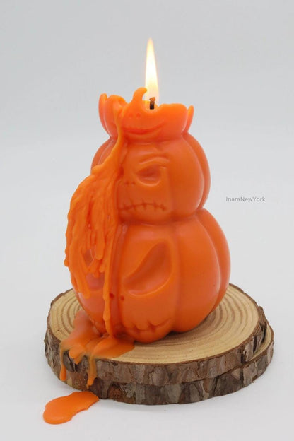 Pumpkin shaped candle | Halloween décor | sculptural candle | housewarming | handmade candle | pumpkin candle