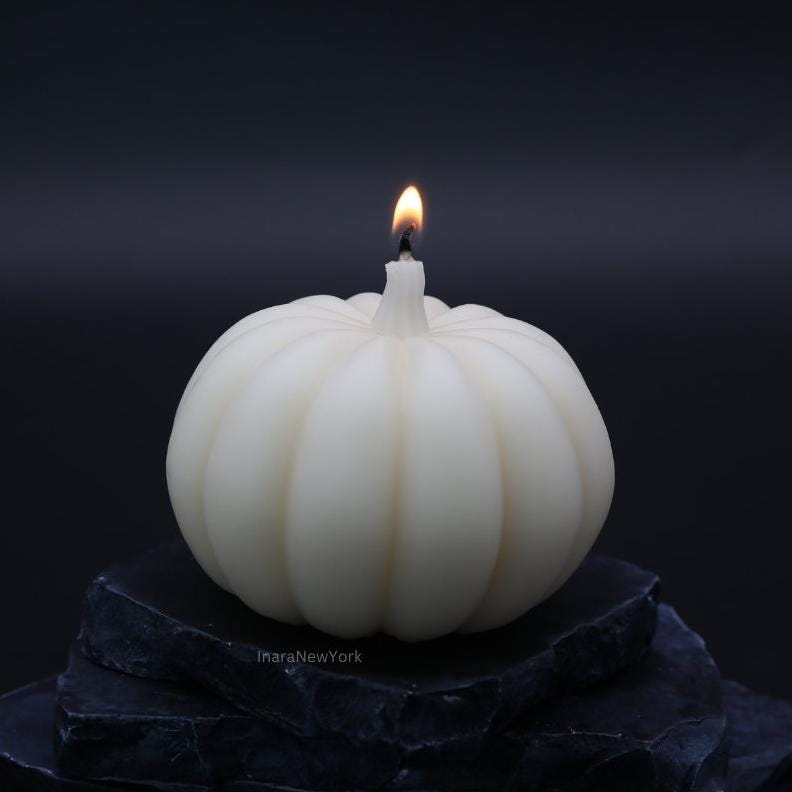 large pumpkin candle | Halloween décor | fall candle | sculptural candle | handmade candle | pumpkin shaped candle