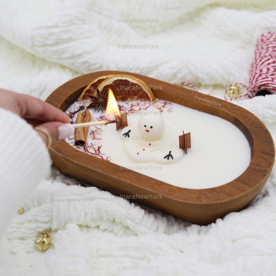 10 inch Christmas Candle - Soy Wax doughbowl Snowman, Spiced Scent, fraser fir