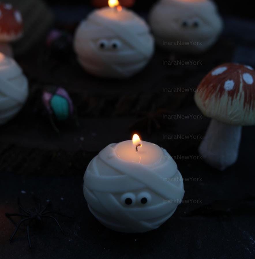 Mummy Candle| Mummy Ghost Candle |Halloween Candles| Unique Candle|Ghost Candle| Unique Gift| Cool Candle| Autumn Candles |Soy candle