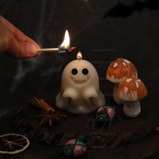Ghost Candles | Halloween Ghosts | Spooky Candles | Autumn Candles | Autumn Decoration | Fall | Halloween Candles | soy wax