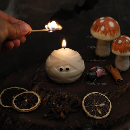 Mummy Ghost Candles | Halloween Mummy Ghosts | Spooky Candles | Autumn Candles | Autumn Decoration | Fall | Halloween Candles | Soy wax