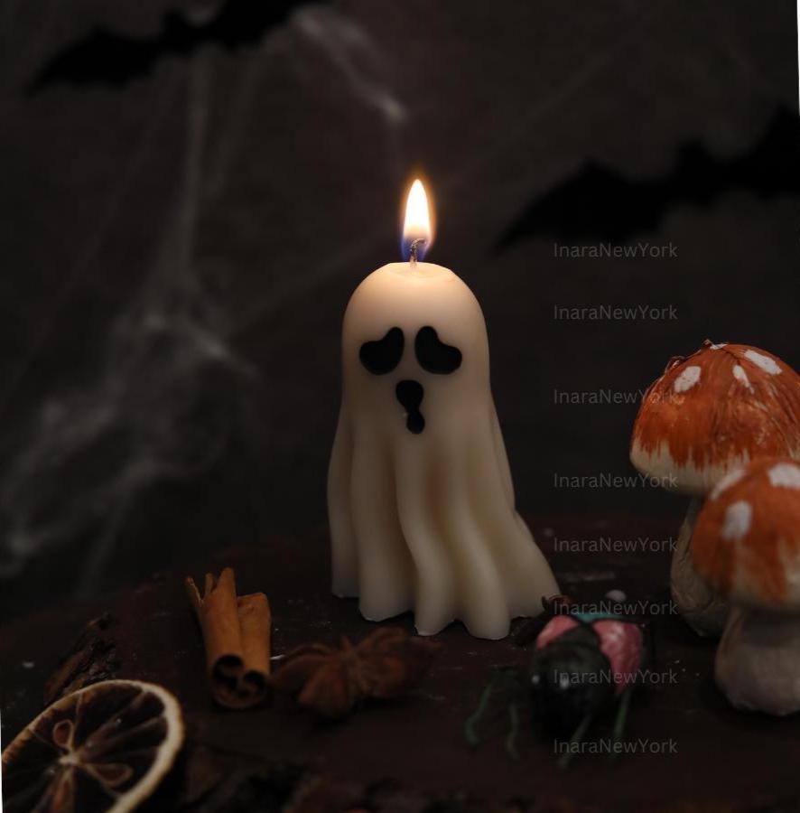 Ghost Candles | Halloween Mummy Ghosts | Spooky Candles | Autumn Candles | Autumn Decoration | Fall | Halloween Candles | Soy wax