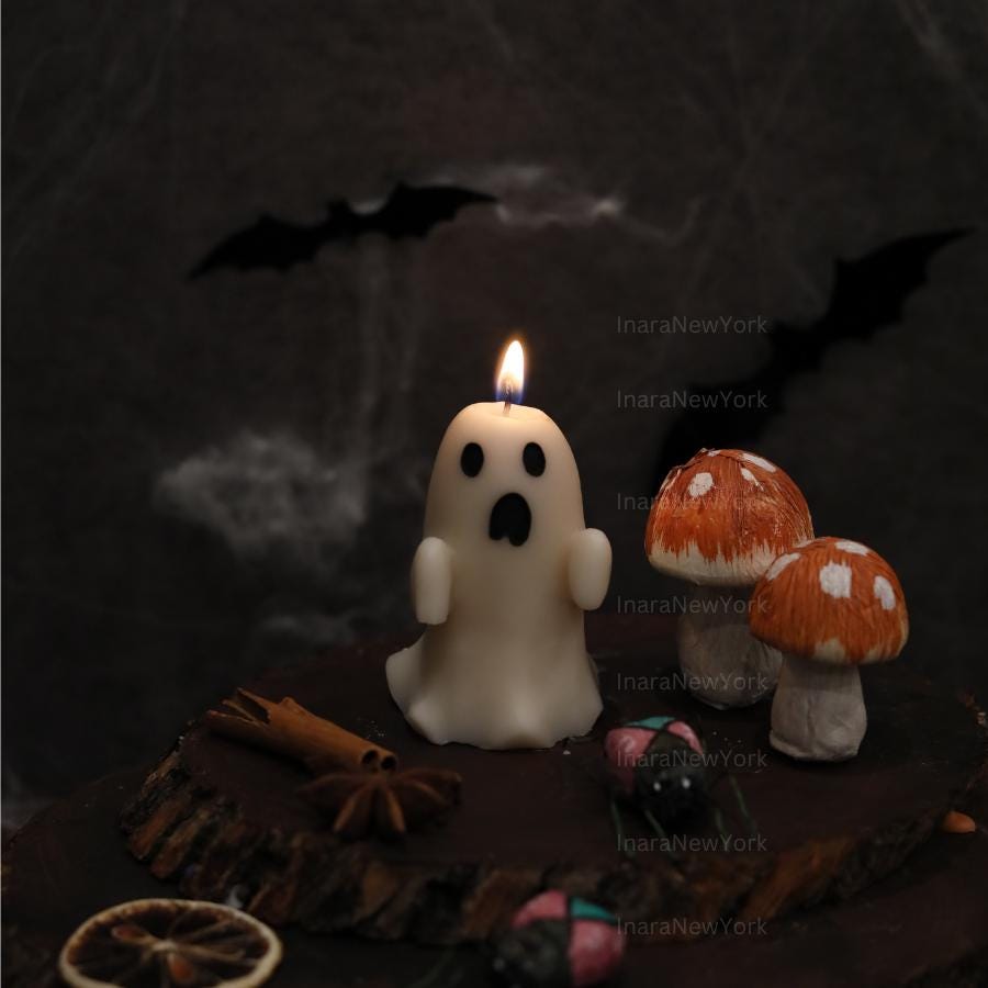 Ghost Candles | Halloween Mummy Ghosts | Spooky Candles | Autumn Candles | Autumn Decoration | Fall | Halloween Candles | Soy wax