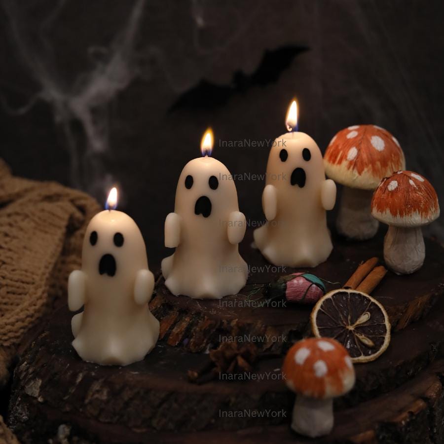 Ghost Candles | Halloween Mummy Ghosts | Spooky Candles | Autumn Candles | Autumn Decoration | Fall | Halloween Candles | Soy wax