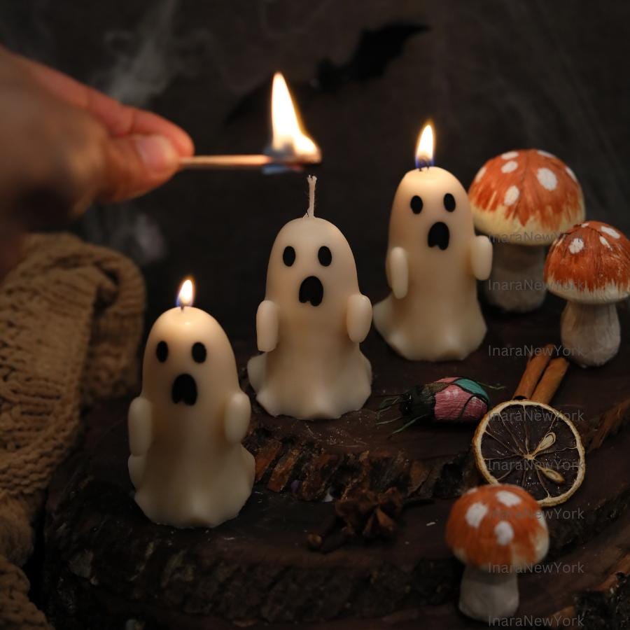 Ghost Candles | Halloween Mummy Ghosts | Spooky Candles | Autumn Candles | Autumn Decoration | Fall | Halloween Candles | Soy wax