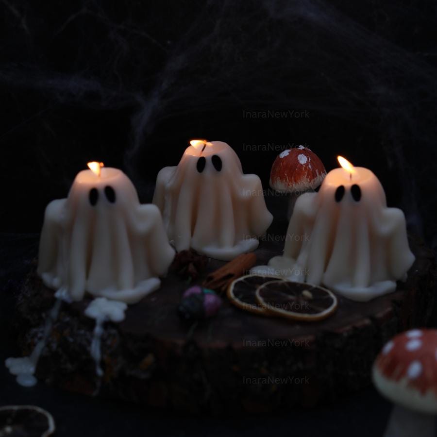 Ghost Candles | Halloween Ghosts | Spooky Candles | Autumn Candles | Autumn Decoration | Fall | Halloween Candles | soy wax