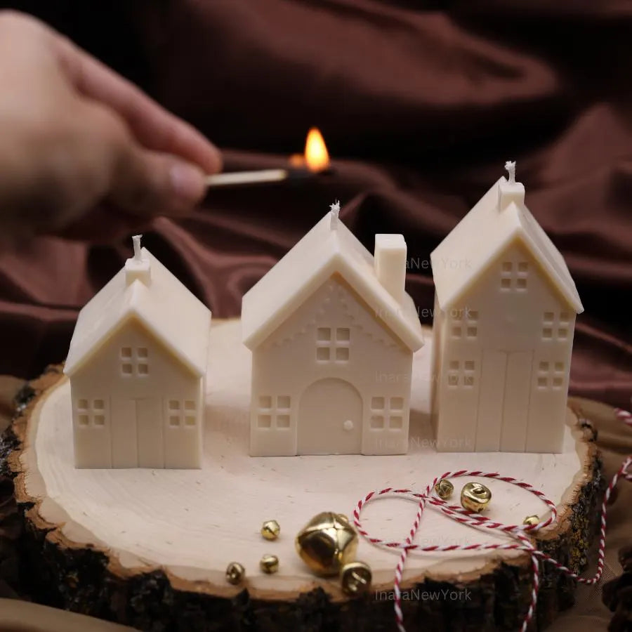 Christmas house candle | Christmas décor | housewarming | holiday gifts| custom holiday gifts| custom Christmas gift