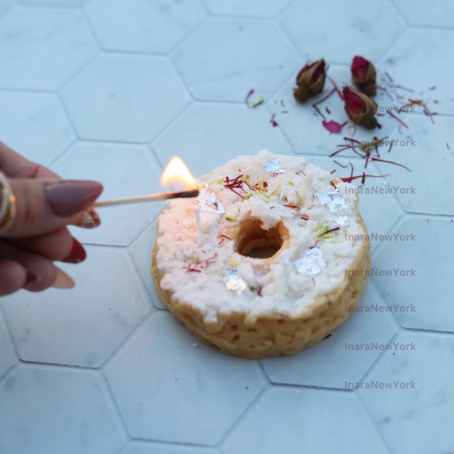 ghevar Candle-Indian mithai candle | free shipping- diwali candle | indian décor | Indian candle | housewarming | Diwali gift