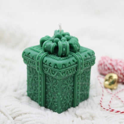 Handmade Christmas Gift Candle - Festive Holiday Decor