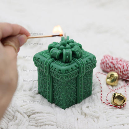 Handmade Christmas Gift Candle - Festive Holiday Decor