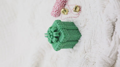 Handmade Christmas Gift Candle - Festive Holiday Decor